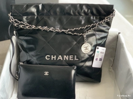 First Bag Ru HANDBAG 22 CHANEL SMALL 0822